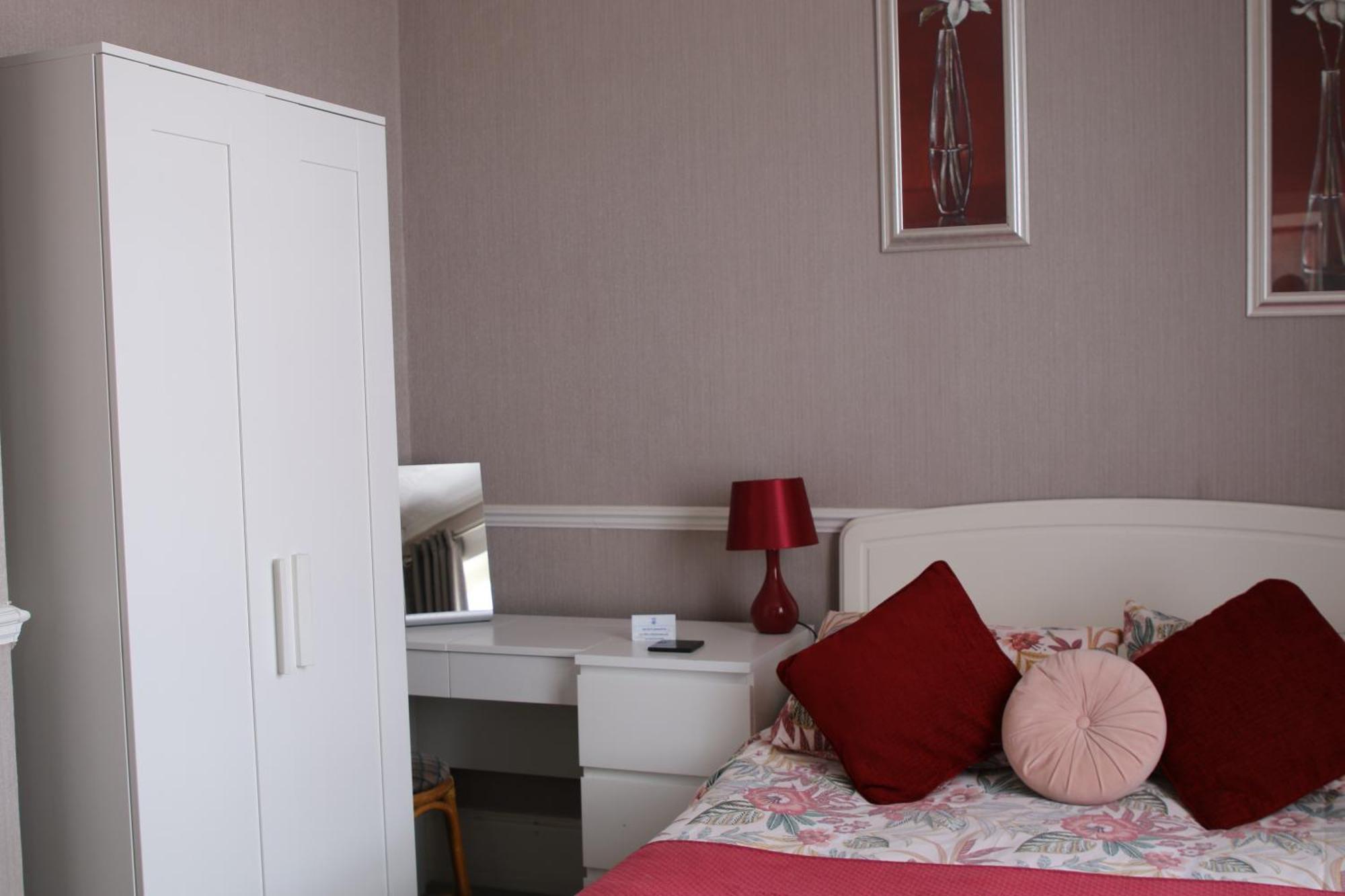 Spring Garden Guest House Gosport Eksteriør billede